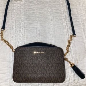 Michael Kors Crossbody Purse